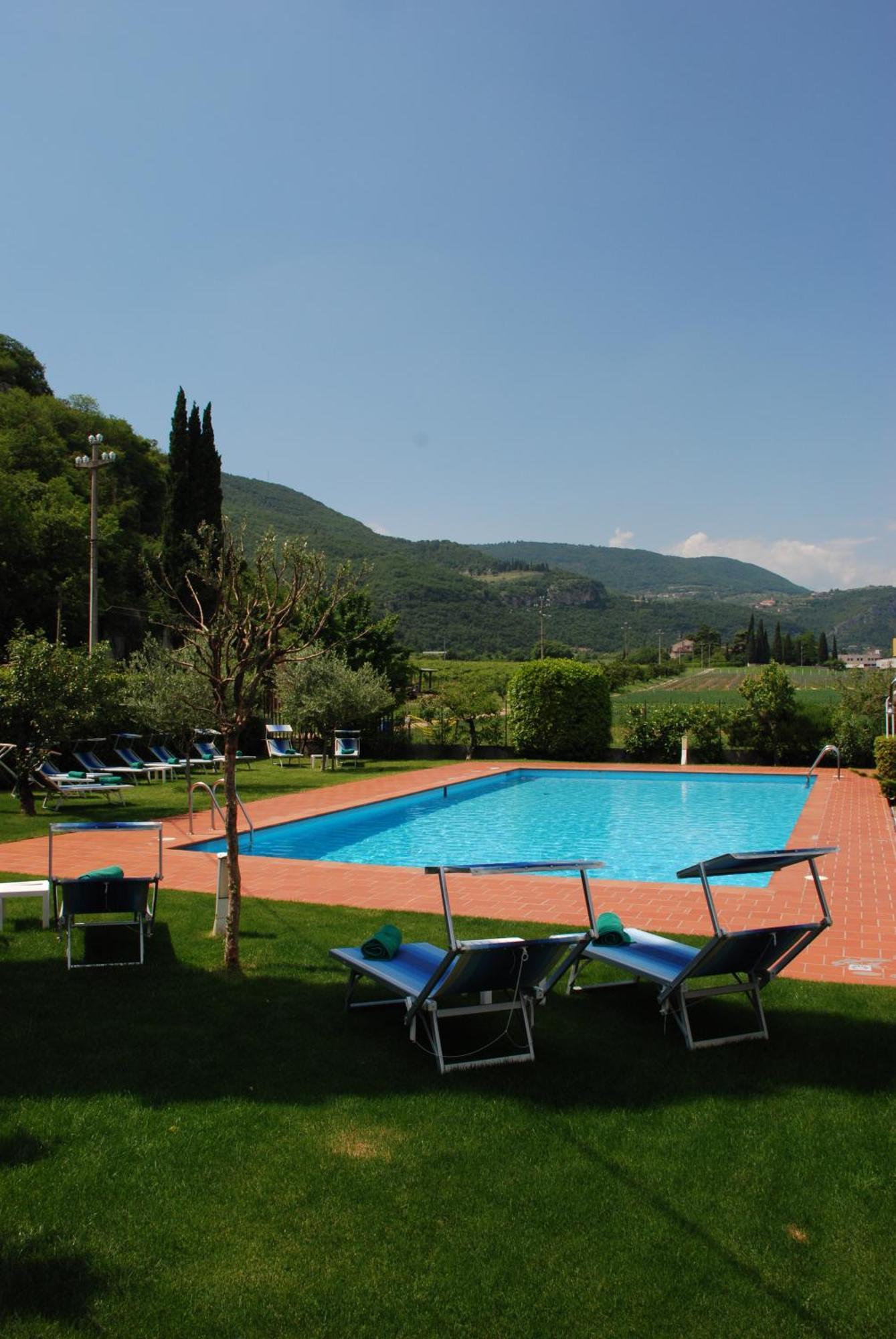 Hotel La Pergola Grezzana Exterior foto
