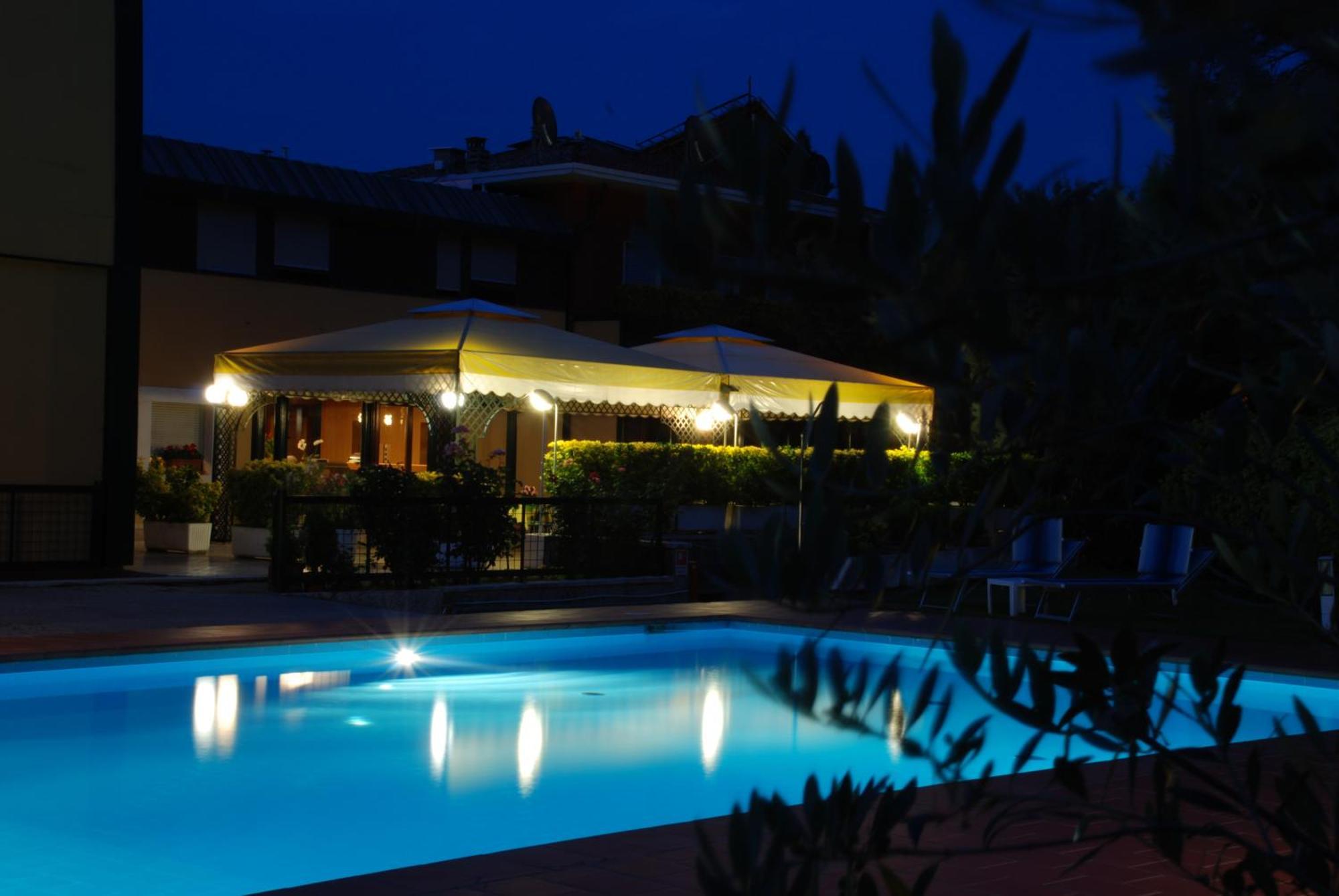 Hotel La Pergola Grezzana Exterior foto